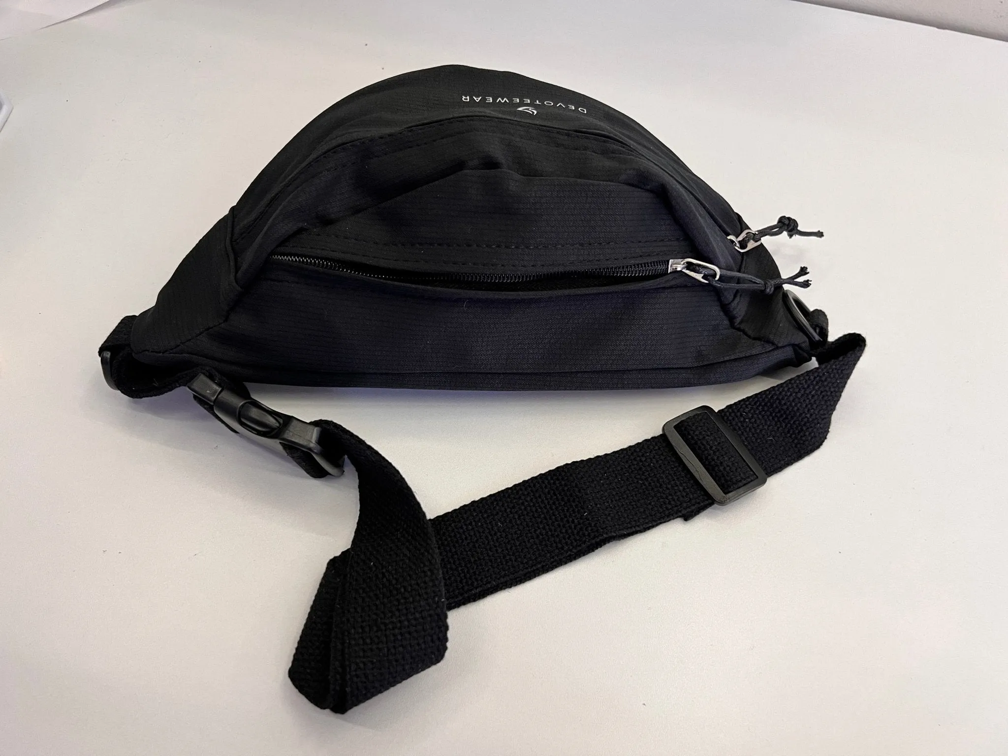 Compact Dual-Pocket Fanny Pack