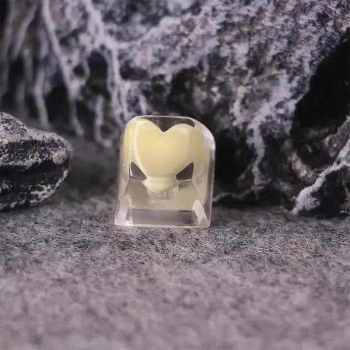 GG Love Heart Inside a Keycap ON683