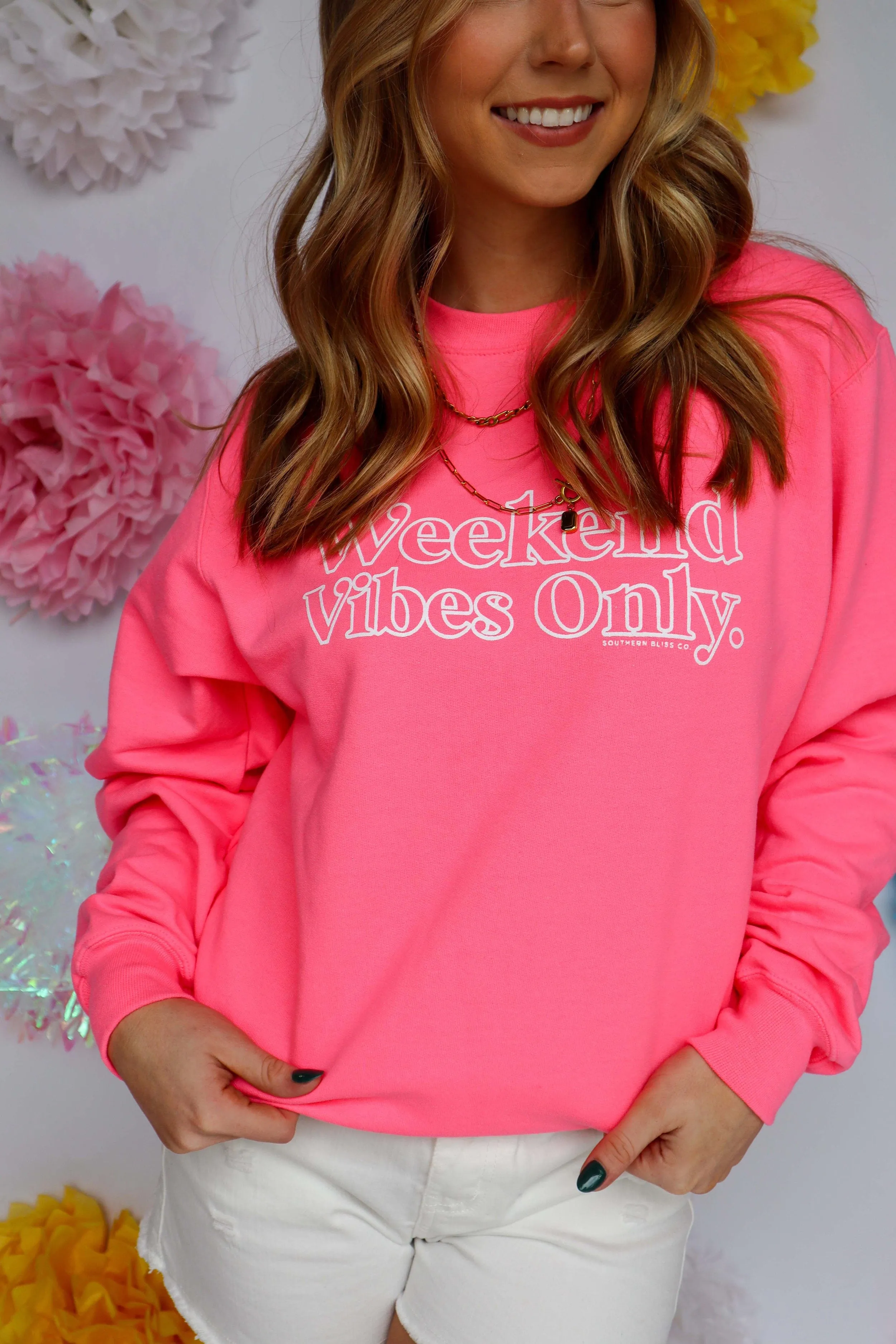 Market Live Preorder: Weekend Vibes Only Hot Pink Sweatshirt by Southern Bliss (Ships in 2-3 Weeks)