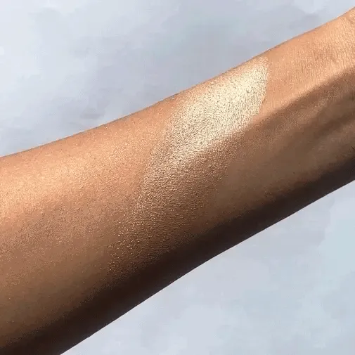 MOIRA Sun Glow Face And Body Bronzer