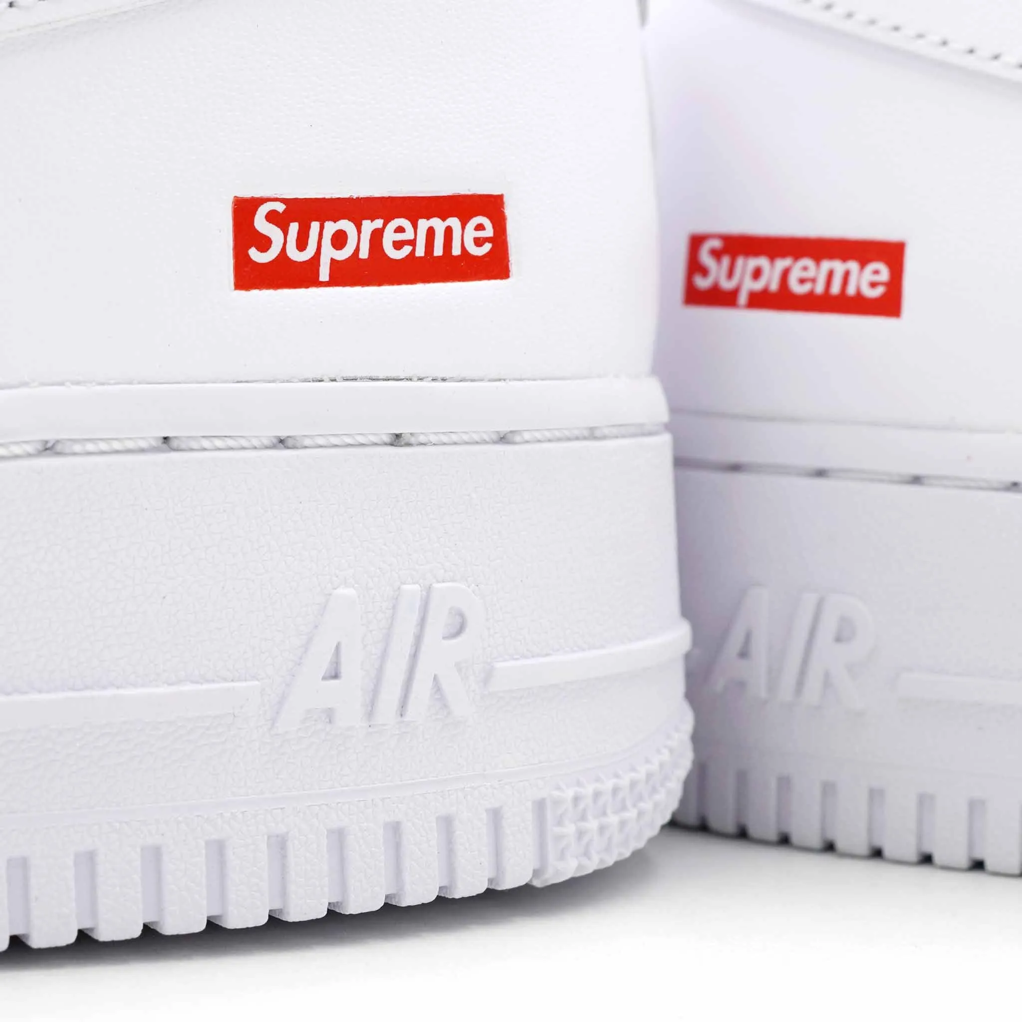 NIKE AIR FORCE 1 LOW SUPREME WHITE 2020