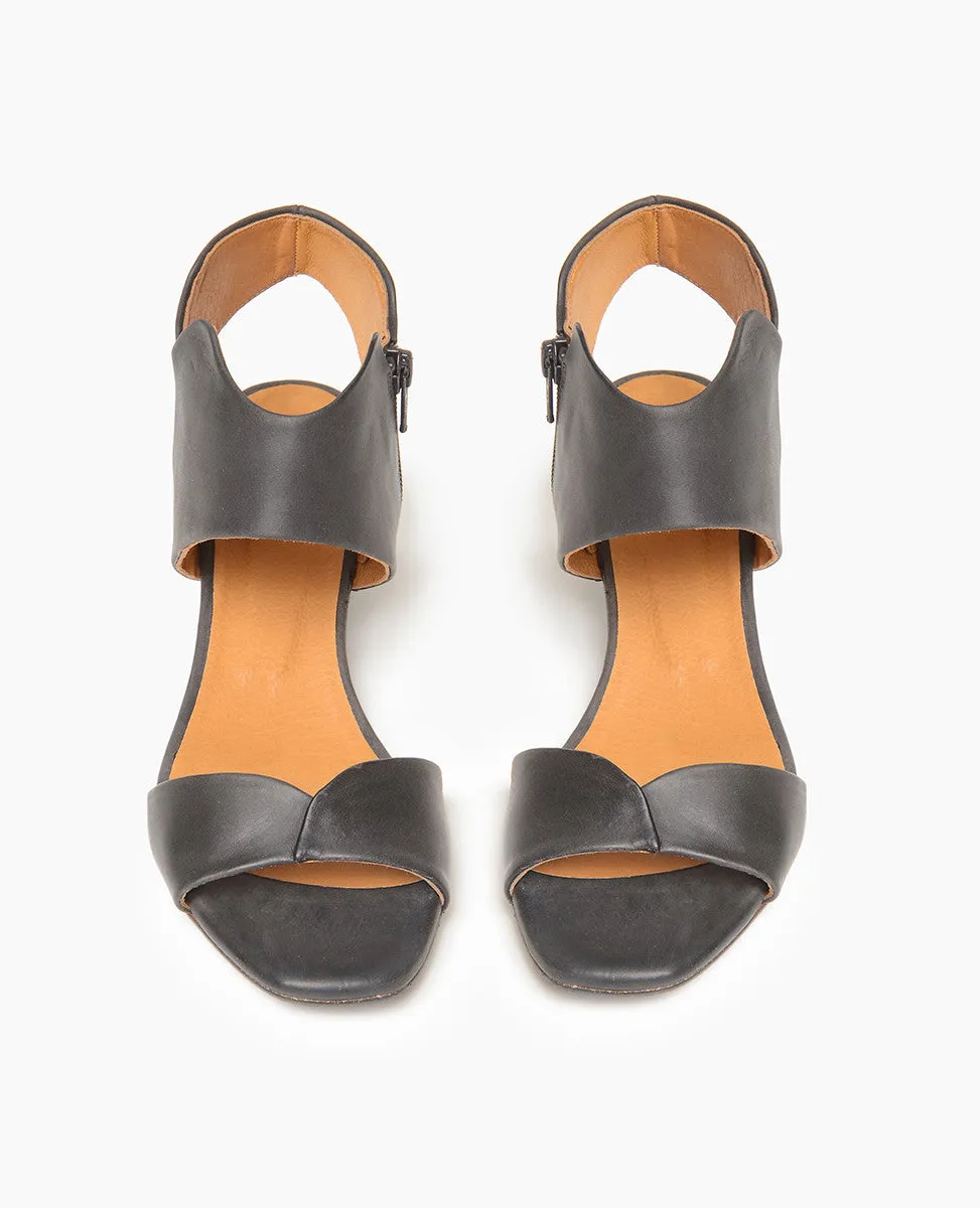 Ownit Sandal