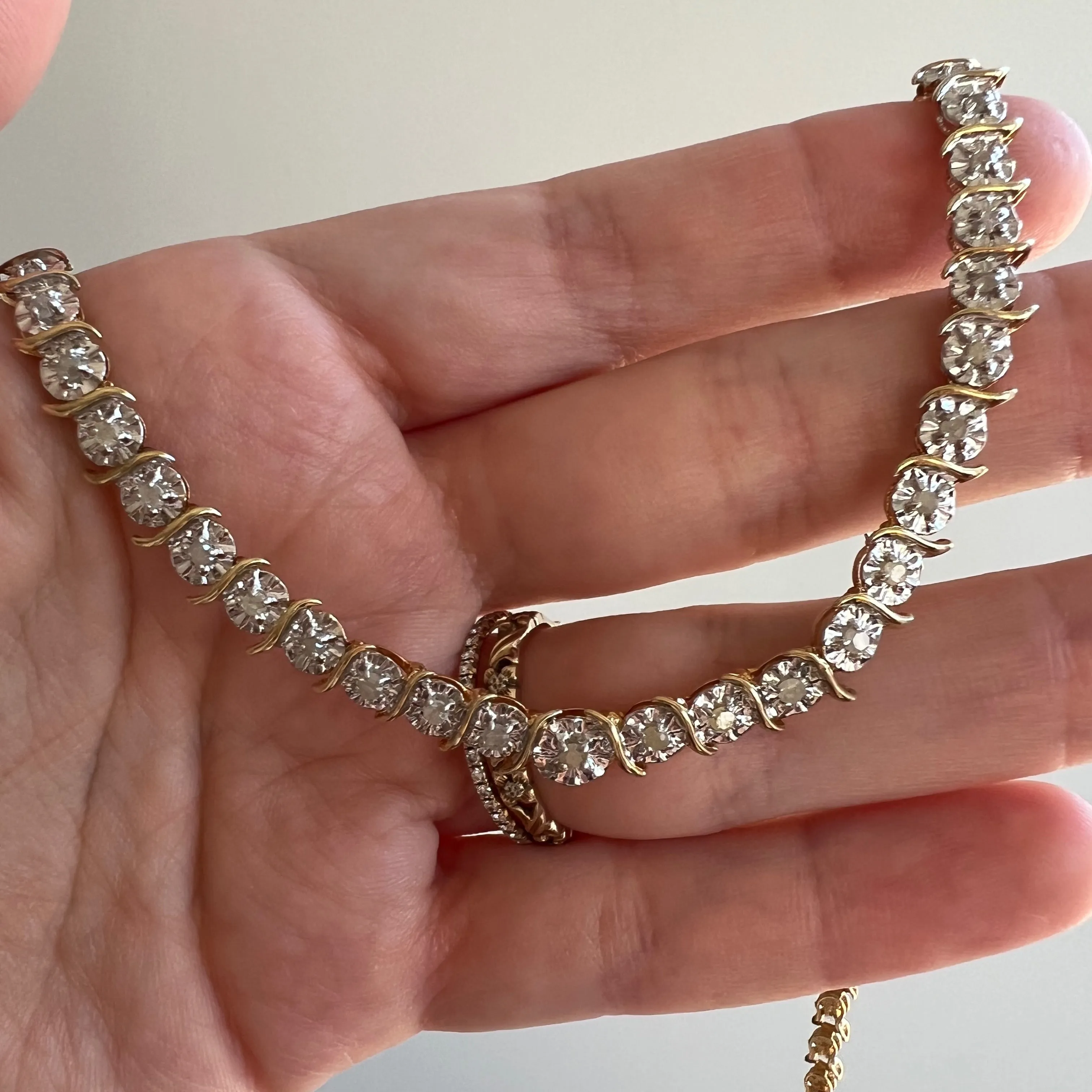 P R E - L O V E D // daisy book chain / 10k yellow and white gold diamond tennis necklace / 19.5, 15g