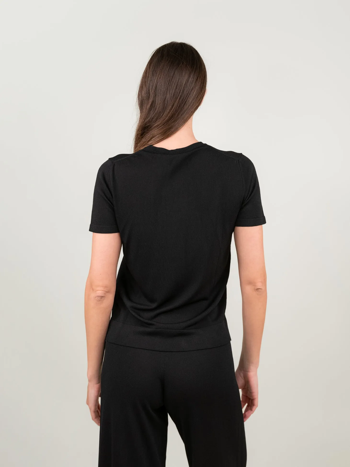 T-SHIRT A MANICA CORTA IN MAGLIA NERA