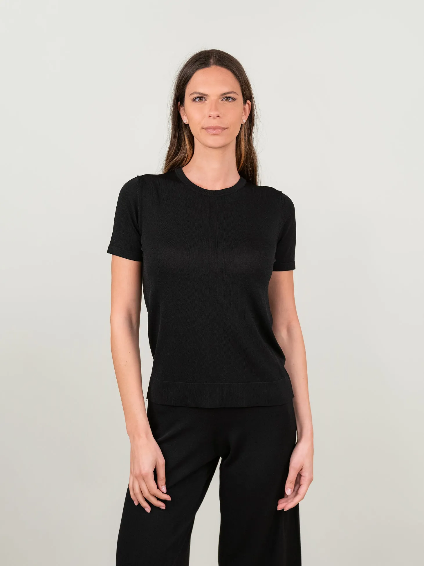 T-SHIRT A MANICA CORTA IN MAGLIA NERA